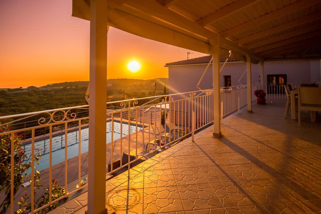 The View Villa Maries  Exterior foto