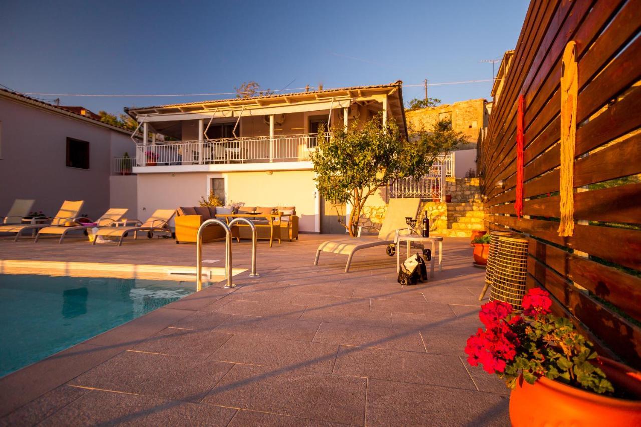 The View Villa Maries  Exterior foto