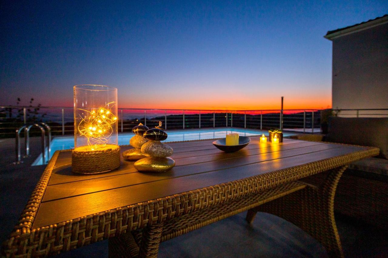 The View Villa Maries  Exterior foto