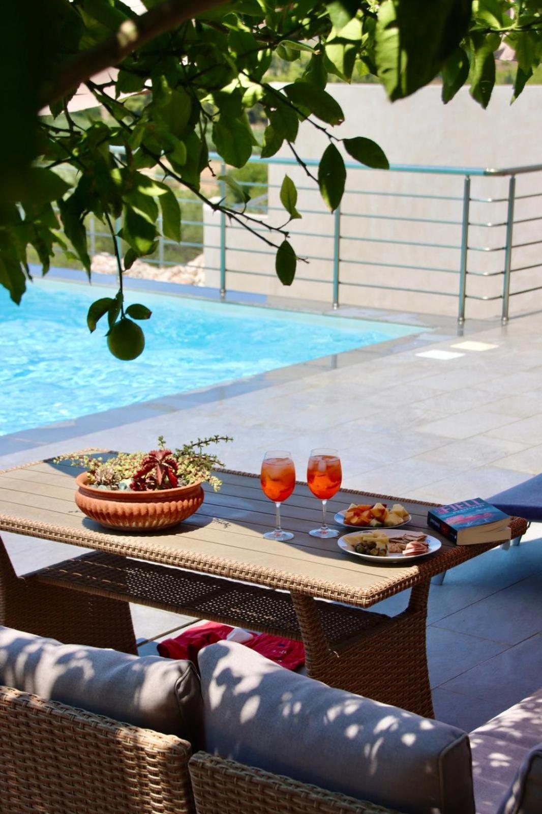 The View Villa Maries  Exterior foto